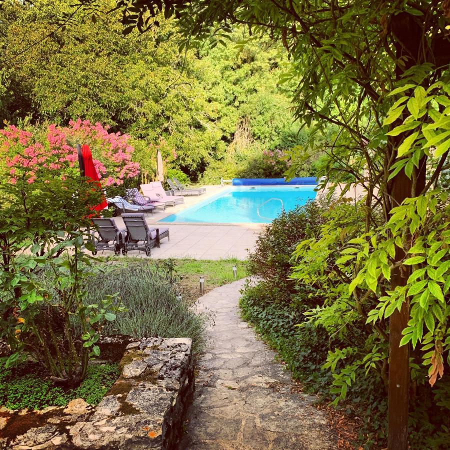 Uniquely Private Holiday Villa In The Charente Puyreaux Exterior photo