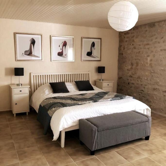 Uniquely Private Holiday Villa In The Charente Puyreaux Exterior photo